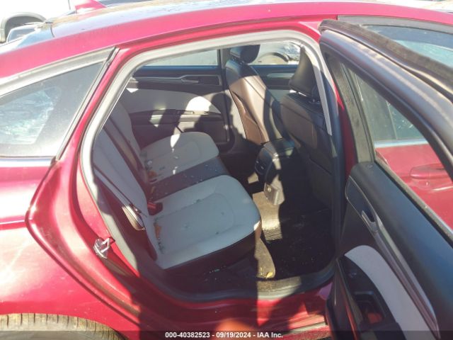 3FA6P0HD9KR162280 Ford FUSION SE