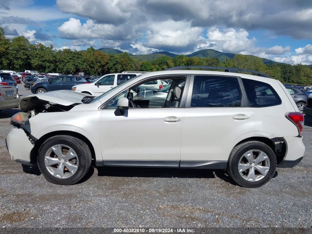Subaru Forester 2.5i Premium 2014 JF2SJAECXEH470609 Image 14