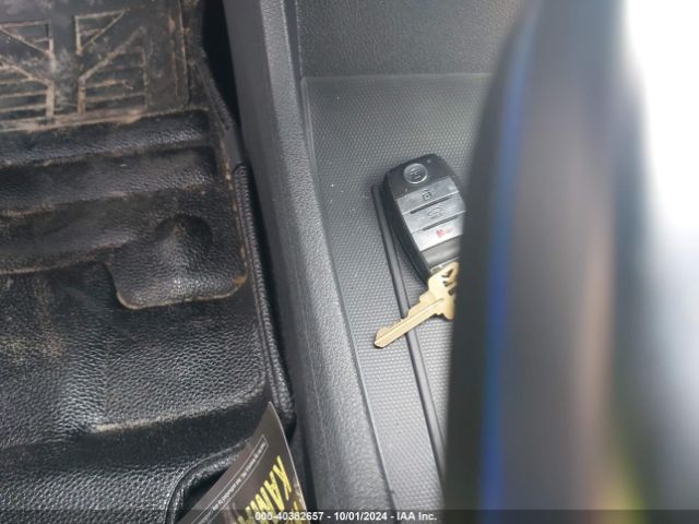 2019 KIA NIRO EV KNDCE3LG9K5016406 Photo 10