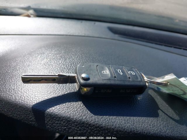 3VW3A7AJ8FM241639 Volkswagen Jetta 2.0l Tdi S