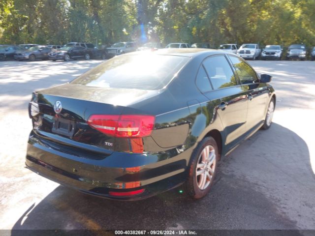 3VW3A7AJ8FM241639 Volkswagen Jetta 2.0l Tdi S
