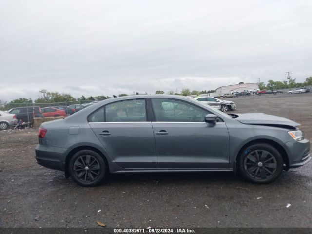 3VWD67AJ1GM400976 Volkswagen Jetta 1.4t Se