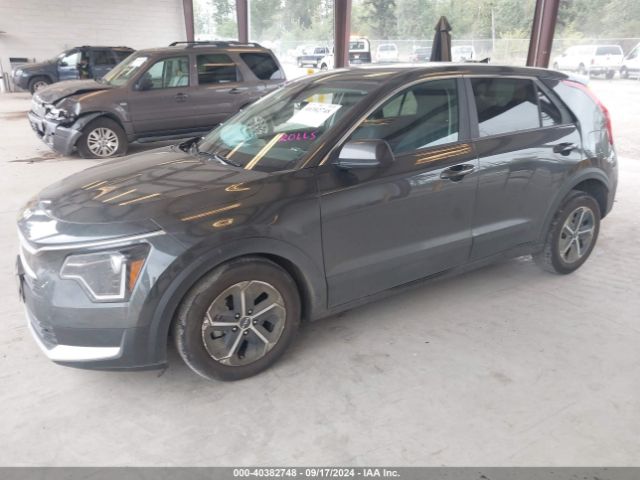 KNDCP3LE2R5119265 KIA NIRO LX