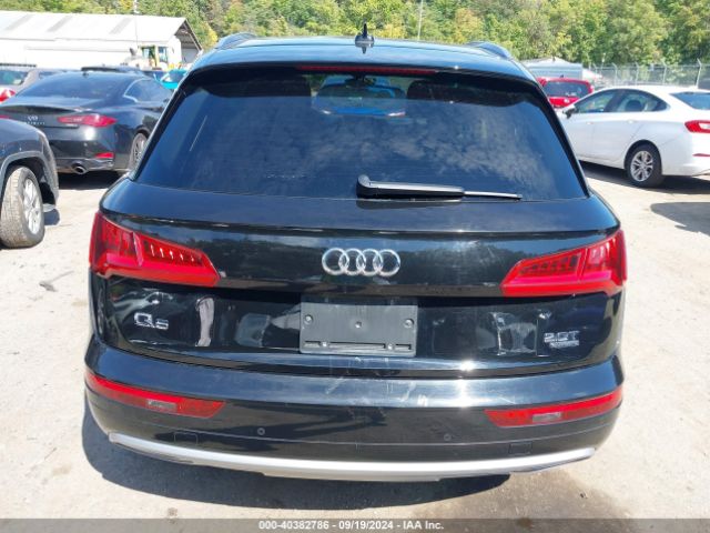 WA1BNAFY4J2231237 Audi Q5 2.0t Premium/2.0t Tech Premium