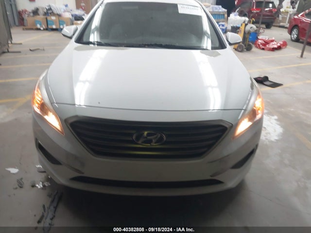 Hyundai Sonata 2017 5NPE24AF9HH530833 Image 13