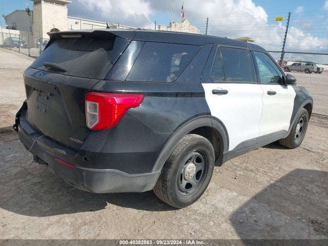 Ford Police Interceptor Utility 2021 1FM5K8AB3MGB04666 Image 4