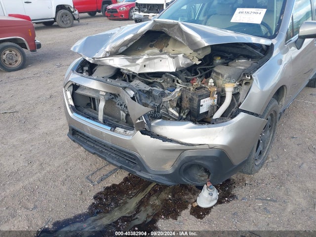 Subaru Outback 2.5i Premium 2018 4S4BSACC2J3308474 Image 6