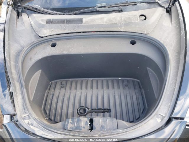 5YJ3E1EA1NF360103 Tesla MODEL 3