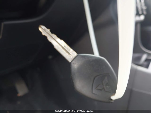 2011 MITSUBISHI LANCER JA32U2FU3BU029781 Photo 10