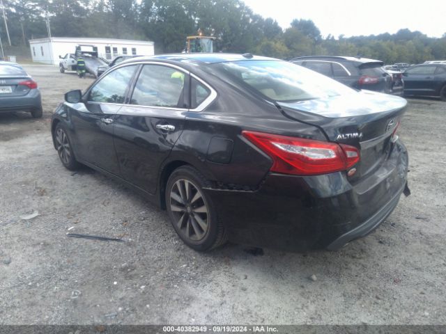 1N4AL3AP2HC158381 Nissan Altima 2.5 Sl