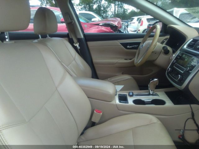 1N4AL3AP2HC158381 Nissan Altima 2.5 Sl
