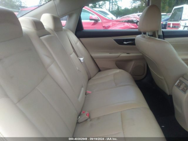 1N4AL3AP2HC158381 Nissan Altima 2.5 Sl