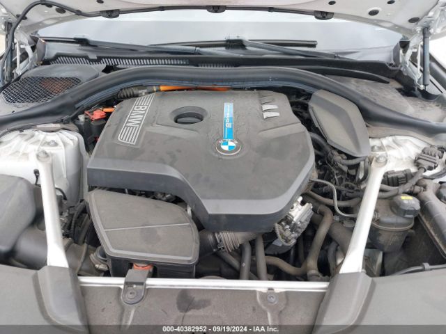 WBAJA9C5XJB251477 BMW 530e Iperformance