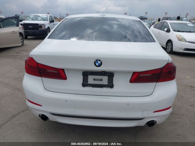 WBAJA9C5XJB251477 BMW 530e Iperformance
