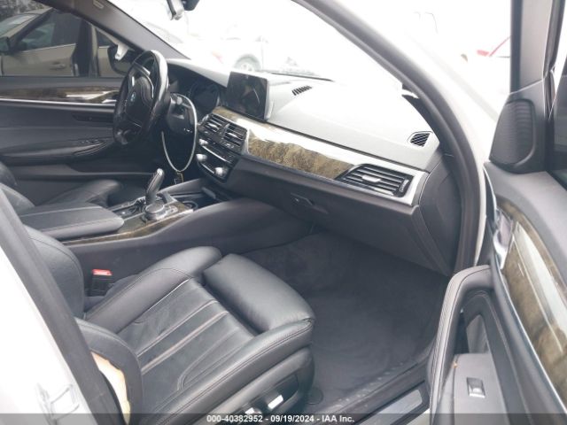 WBAJA9C5XJB251477 BMW 530e Iperformance