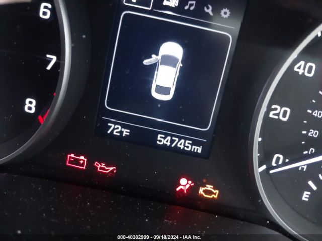5NPD84LF8JH373969 Hyundai ELANTRA SEL