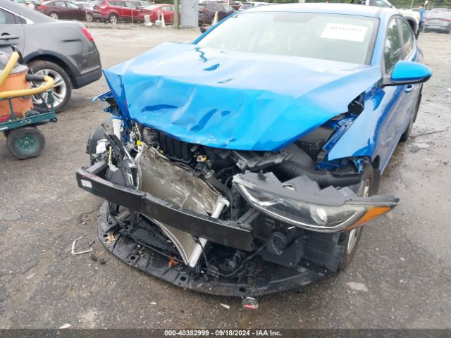 5NPD84LF8JH373969 Hyundai ELANTRA SEL