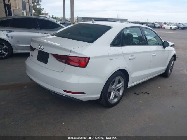 WAUAUGFF7J1045782 Audi A3 PREMIUM
