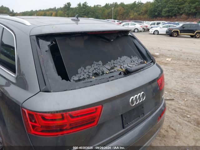 WA1VAAF78JD035113 Audi Q7 3.0t Premium