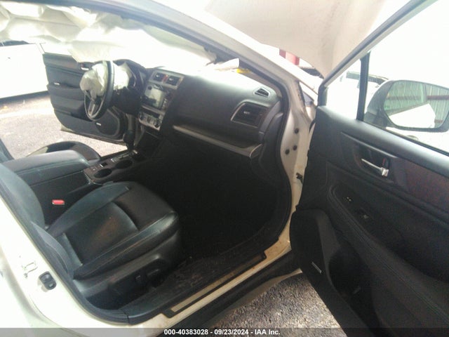 Subaru Outback 2.5i Limited 2015 4S4BSANC6F3222976 Image 5