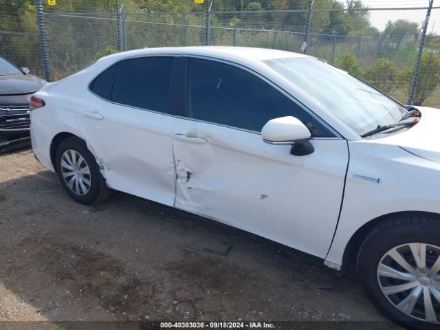 4T1B31HK6KU513692 Toyota Camry Hybrid Le