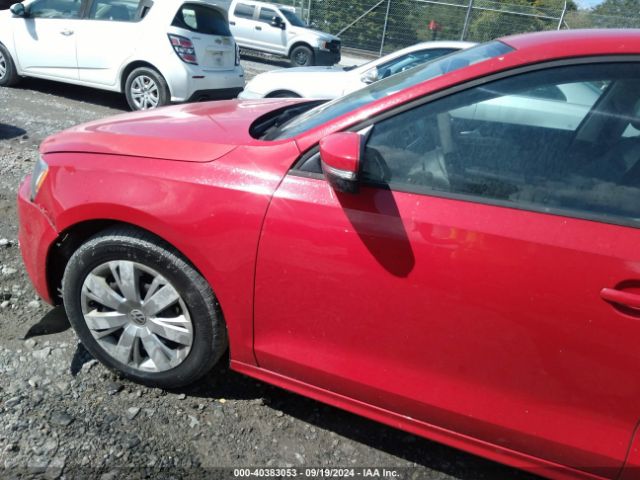3VWD17AJ5EM243528 Volkswagen Jetta 1.8t Se