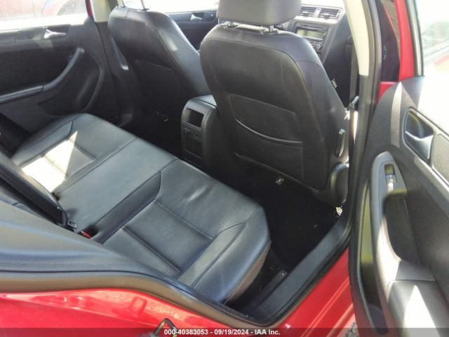 3VWD17AJ5EM243528 Volkswagen Jetta 1.8t Se