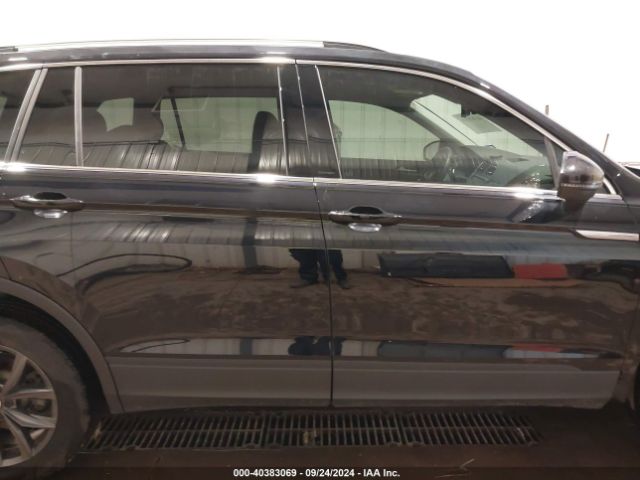 3VV3B7AX7NM163617 Volkswagen Tiguan 2.0t Se