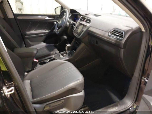 3VV3B7AX7NM163617 Volkswagen Tiguan 2.0t Se