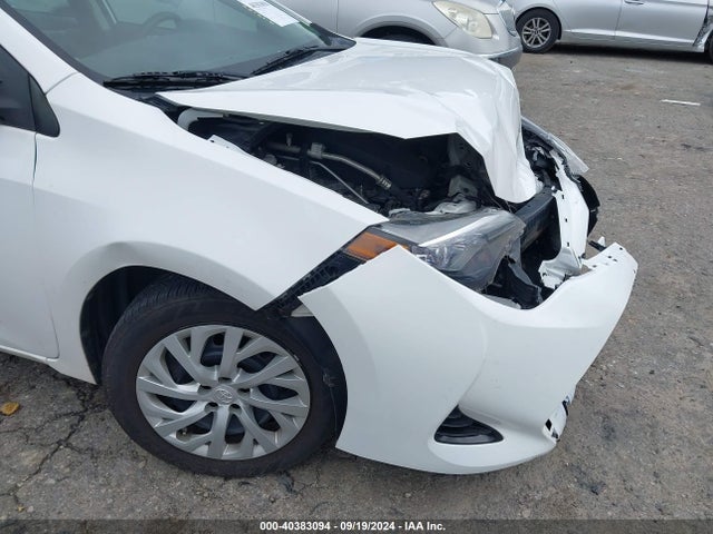 Toyota COROLLA LE 2017 2T1BURHE3HC808703 Image 17