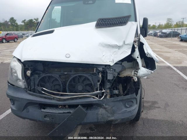WD3PE8DC0E5858138 Mercedes-Benz Sprinter 2500 High Roof