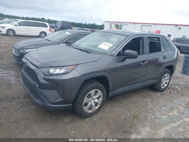 Toyota RAV4 LE 2022 2T3H1RFV4NC193538 Image 2