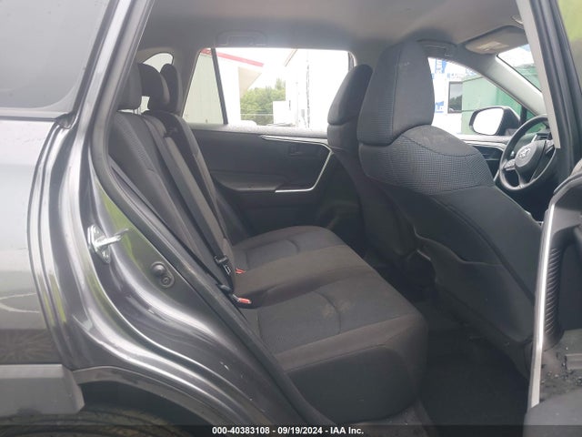 Toyota RAV4 LE 2022 2T3H1RFV4NC193538 Image 8