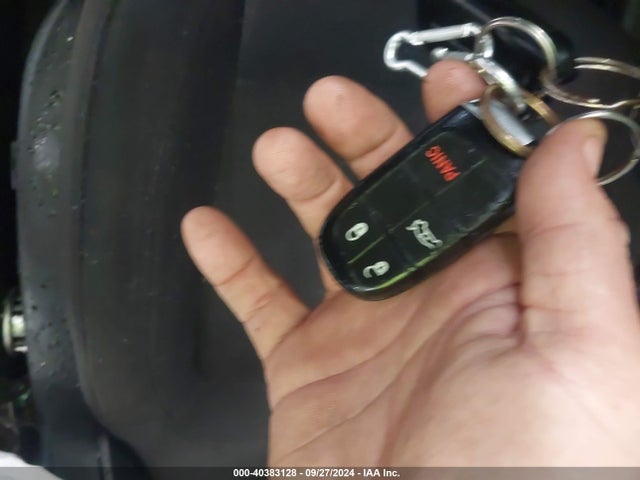 Chrysler 200 Limited 2015 1C3CCCABXFN695478 Image 11