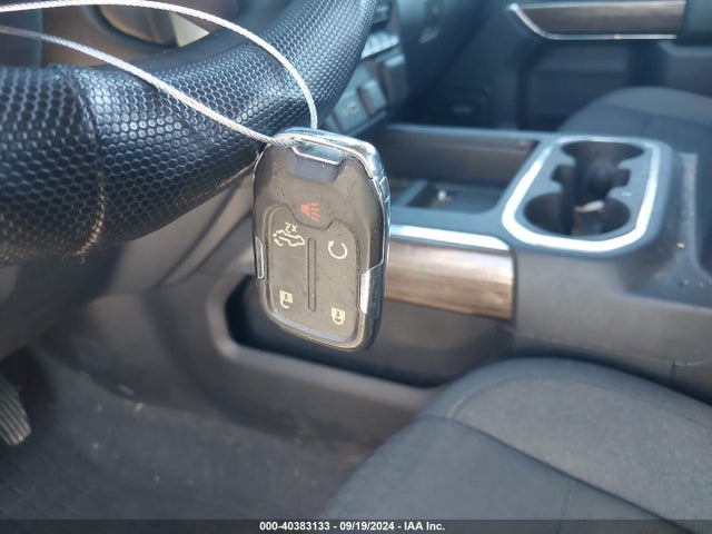 1GCPYFEDXKZ238586 Chevrolet Silverado 1500 Lt Trail Boss