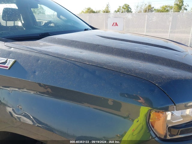 1GCPYFEDXKZ238586 Chevrolet Silverado 1500 Lt Trail Boss