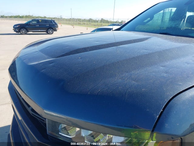 1GCPYFEDXKZ238586 Chevrolet Silverado 1500 Lt Trail Boss