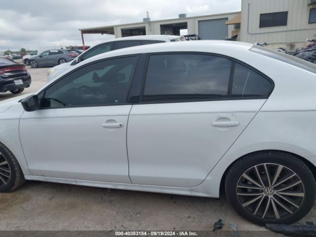 3VWD17AJ8GM393121 Volkswagen Jetta 1.8t Sport