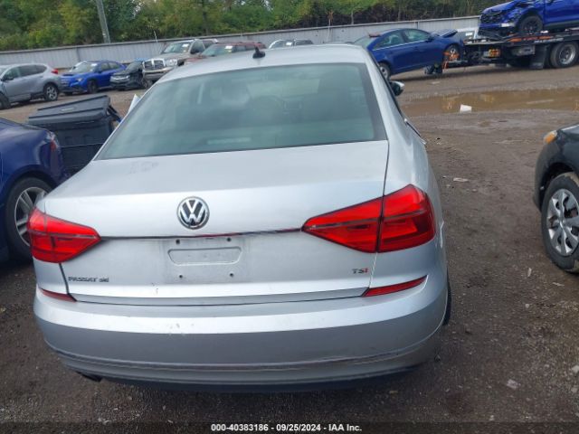 1VWBT7A33GC052746 Volkswagen Passat 1.8t Se