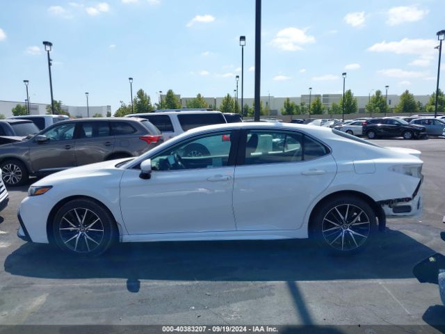 4T1G11AK3RU840602 Toyota CAMRY SE