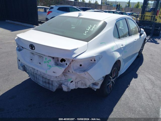 4T1G11AK3RU840602 Toyota CAMRY SE