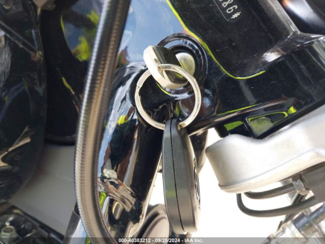 2021 HARLEY-DAVIDSON FLHC 1HD1YAJ19MB055386 Photo 10