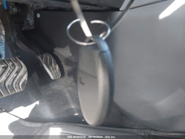 3N1CP5CU9KL520792 Nissan KICKS S