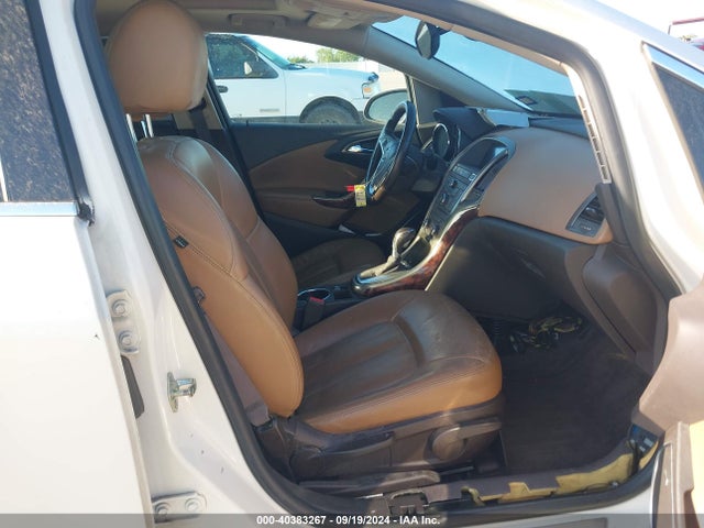 1G4PS5SK7E4232434 Buick Verano Leather Group
