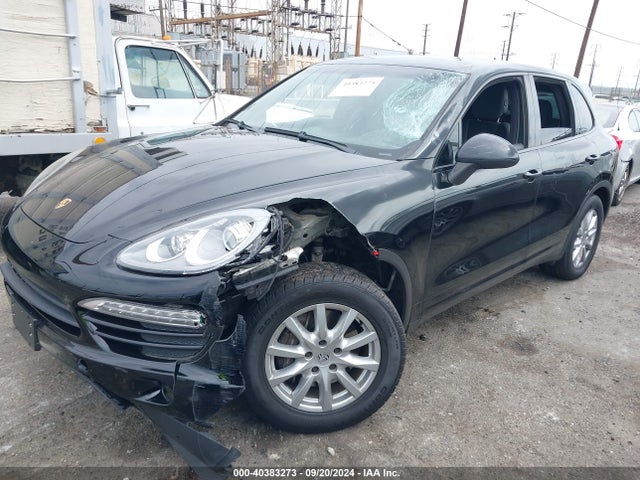 2012 PORSCHE CAYENNE WP1AA2A20CLA05021 Photo 1