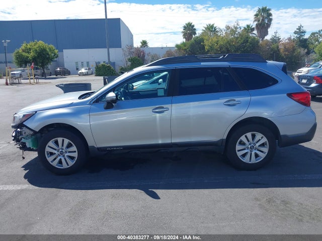 Subaru Outback 2.5i Premium 2018 4S4BSAFC6J3382279 Image 15