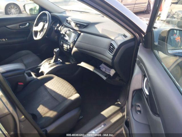 5N1AT2MT5JC755104 Nissan ROGUE SV