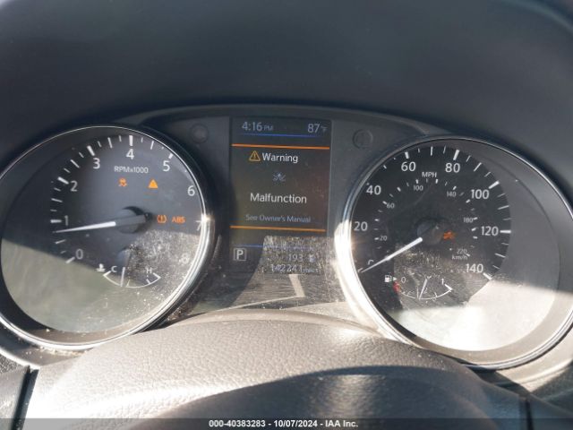 5N1AT2MT5JC755104 Nissan ROGUE SV