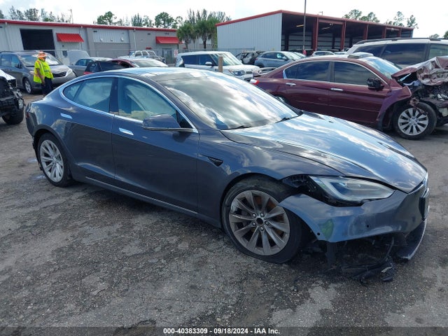 2017 TESLA MODEL S 5YJSA1E15HF188850 Photo 0