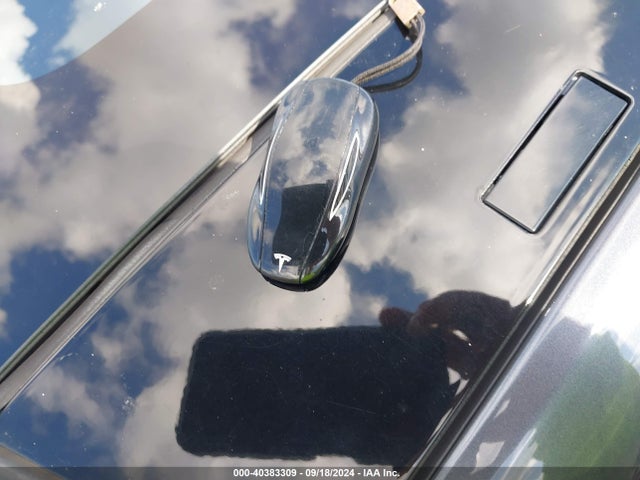 2017 TESLA MODEL S 5YJSA1E15HF188850 Photo 10